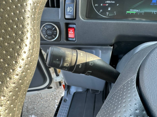 Эвакуаторная платформа 4.5 т на шасси Isuzu Elf