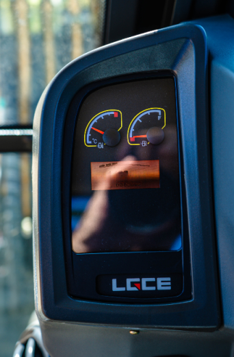 Экскаватор гусеничный LGCE E660FL (Квик-каплер гидр, Резиновая гус, Двухпоточная гидролиния (X3))