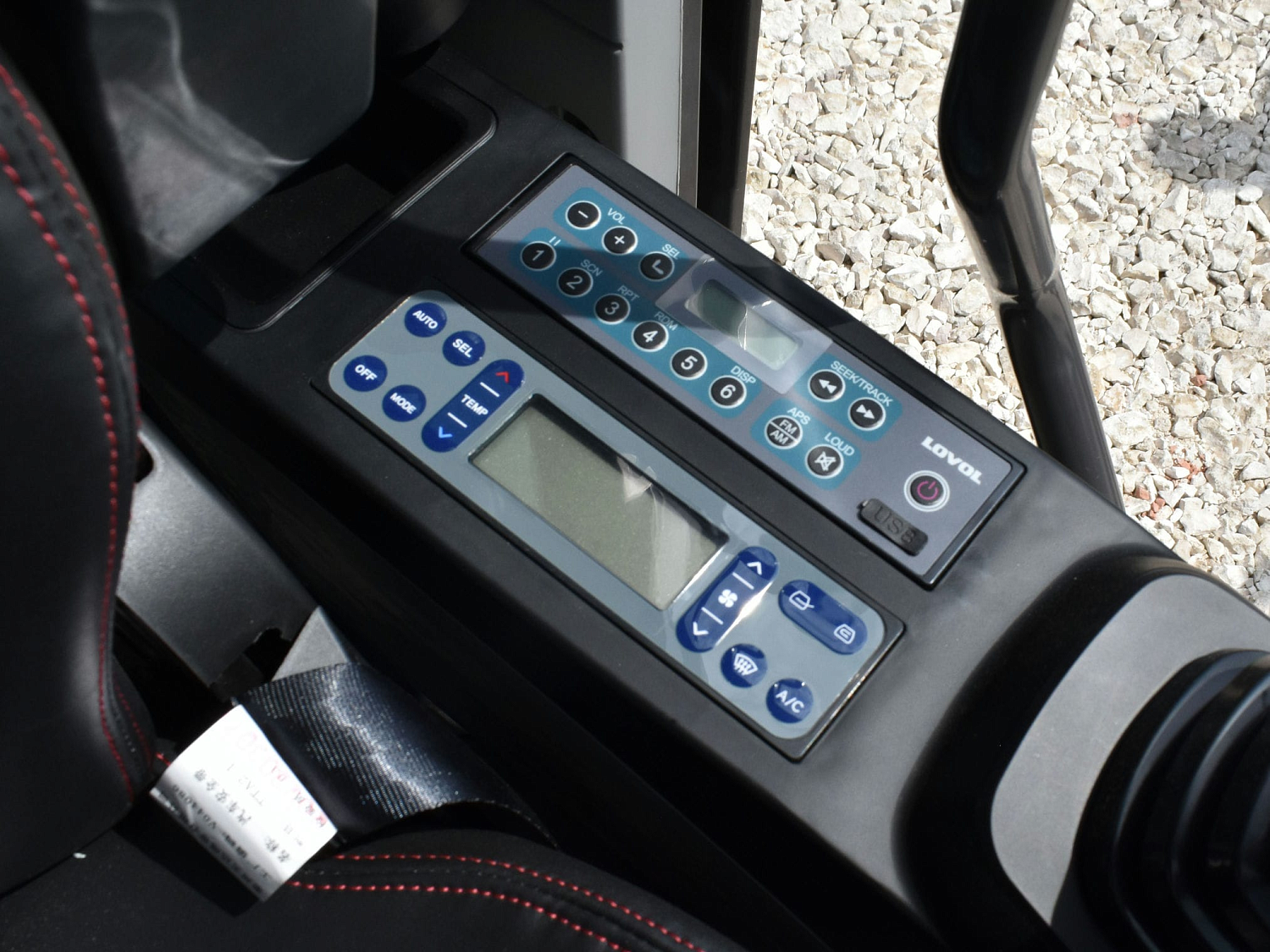 Гусеничный экскаватор Weheavy WE130Е2-H