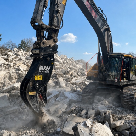 Гидравлический измельчитель бетона MCP910